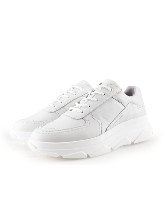 Bridge Footwear Sneaker