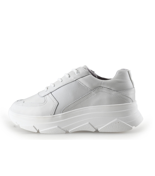 Bridge Footwear Sneaker