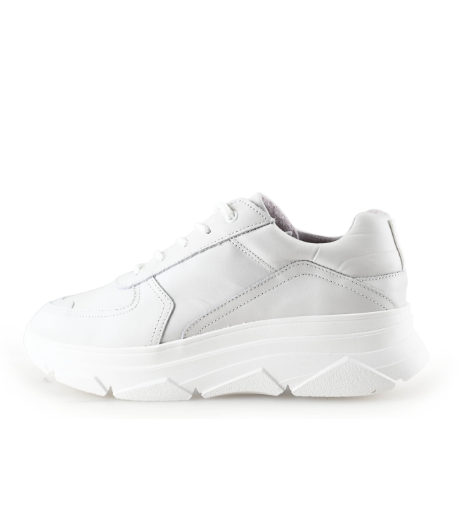 Bridge Footwear Sneaker
