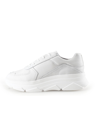Bridge Footwear Sneaker