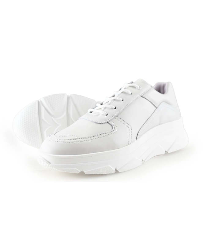 Bridge Footwear Sneaker