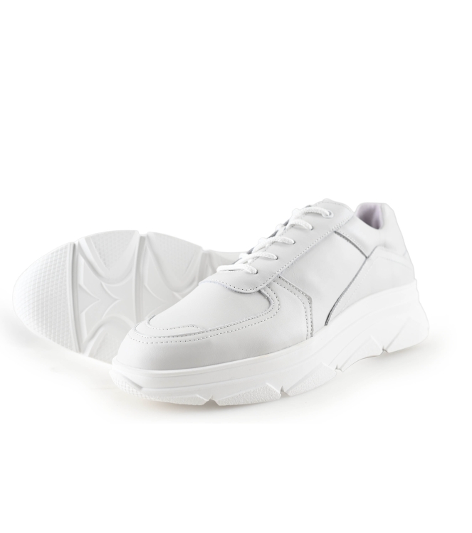 Bridge Footwear Sneaker