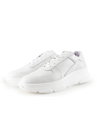 Bridge Footwear Sneaker