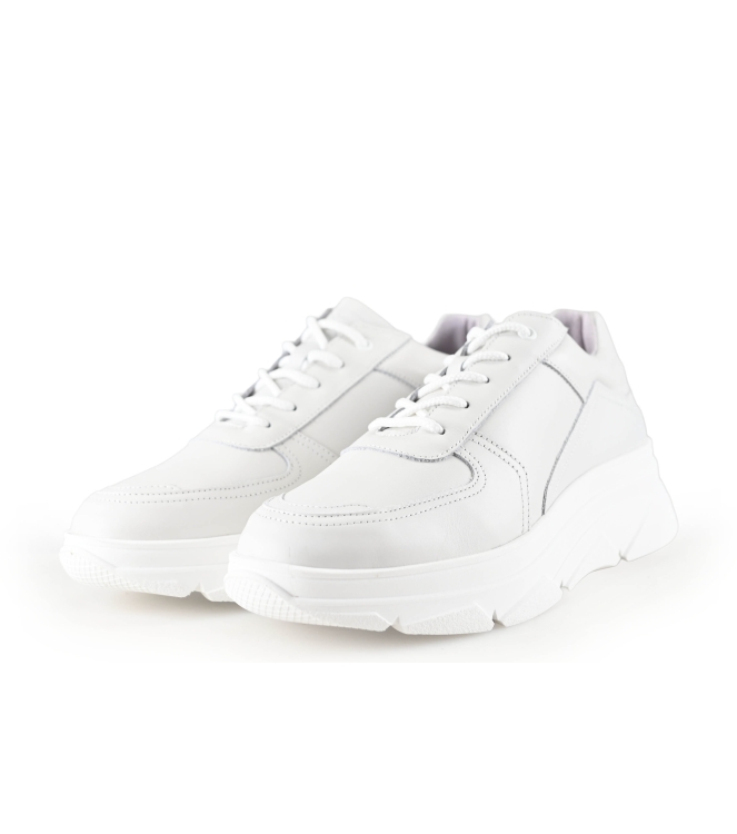 Bridge Footwear Sneaker