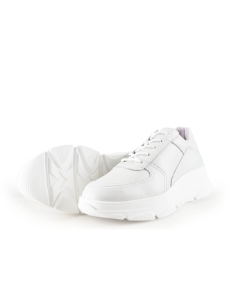 Bridge Footwear Sneaker