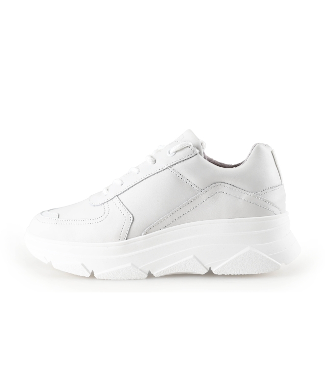 Bridge Footwear Sneaker