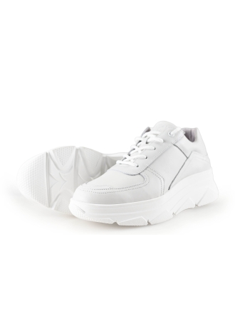 Bridge Footwear Sneaker