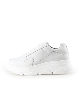 Bridge Footwear Sneaker