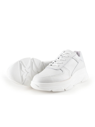 Bridge Footwear Sneaker