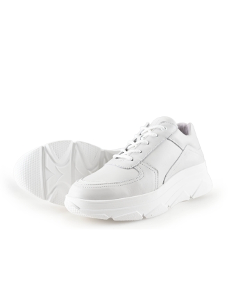 Bridge Footwear Sneaker