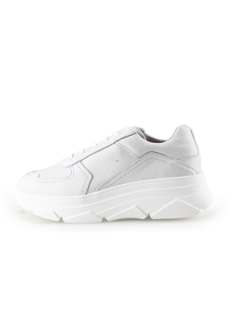 Bridge Footwear Sneaker