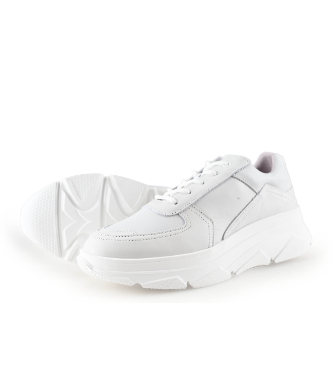 Bridge Footwear Sneaker