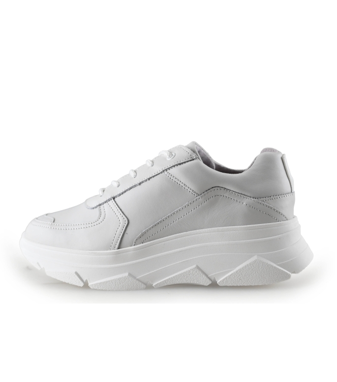 Bridge Footwear Sneaker