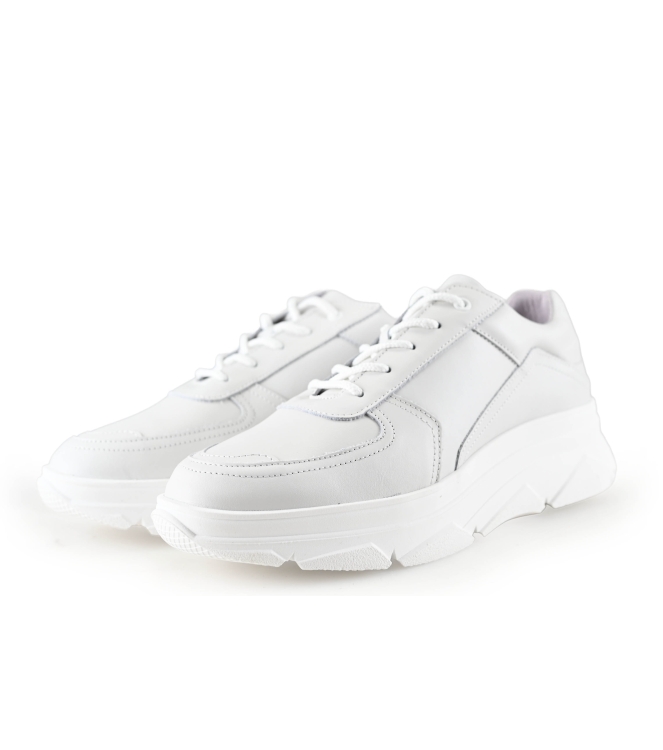 Bridge Footwear Sneaker