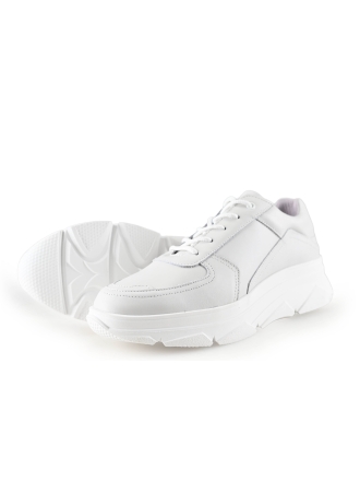 Bridge Footwear Sneaker
