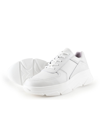 Bridge Footwear Sneaker