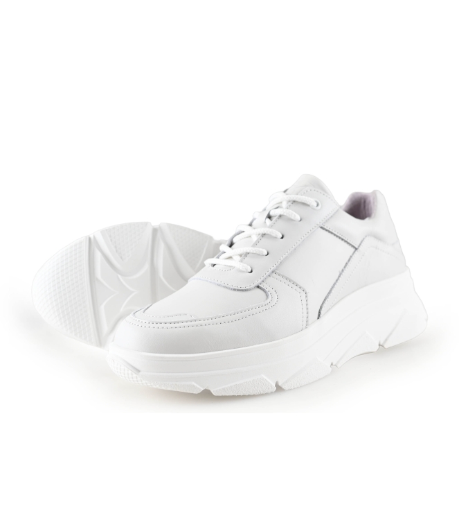 Bridge Footwear Sneaker