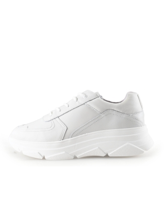 Bridge Footwear Sneaker