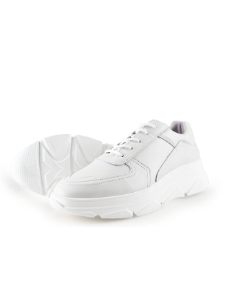 Bridge Footwear Sneaker
