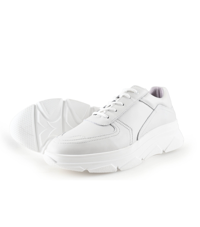 Bridge Footwear Sneaker