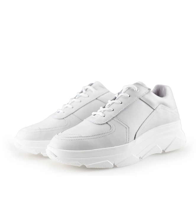 Bridge Footwear Sneaker