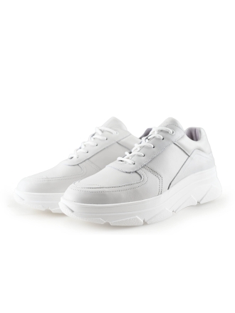 Bridge Footwear Sneaker