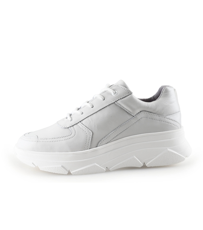 Bridge Footwear Sneaker