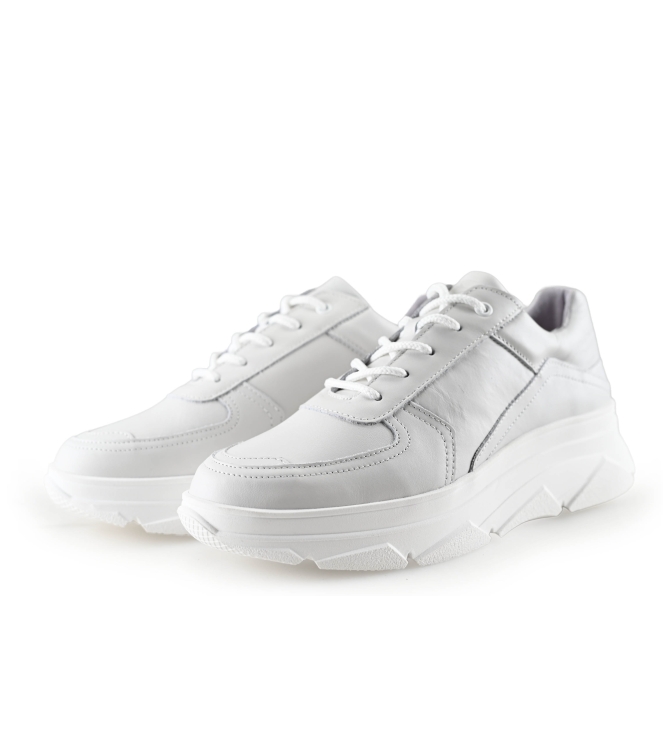 Bridge Footwear Sneaker