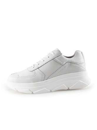 Bridge Footwear Sneaker