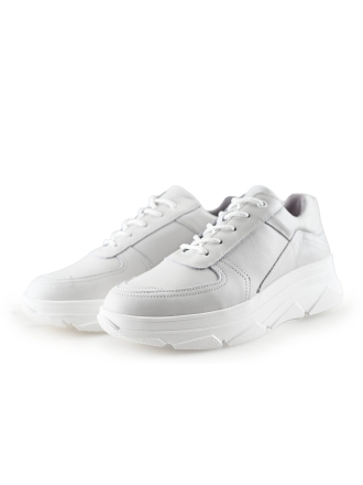 Bridge Footwear Sneaker