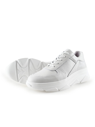 Bridge Footwear Sneaker