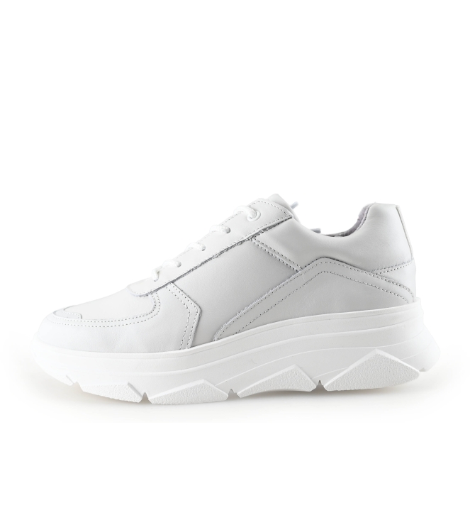 Bridge Footwear Sneaker
