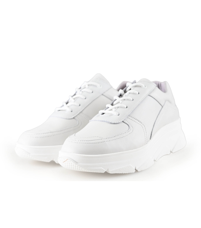 Bridge Footwear Sneaker