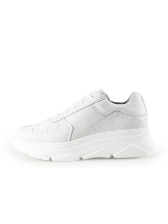 Bridge Footwear Sneaker