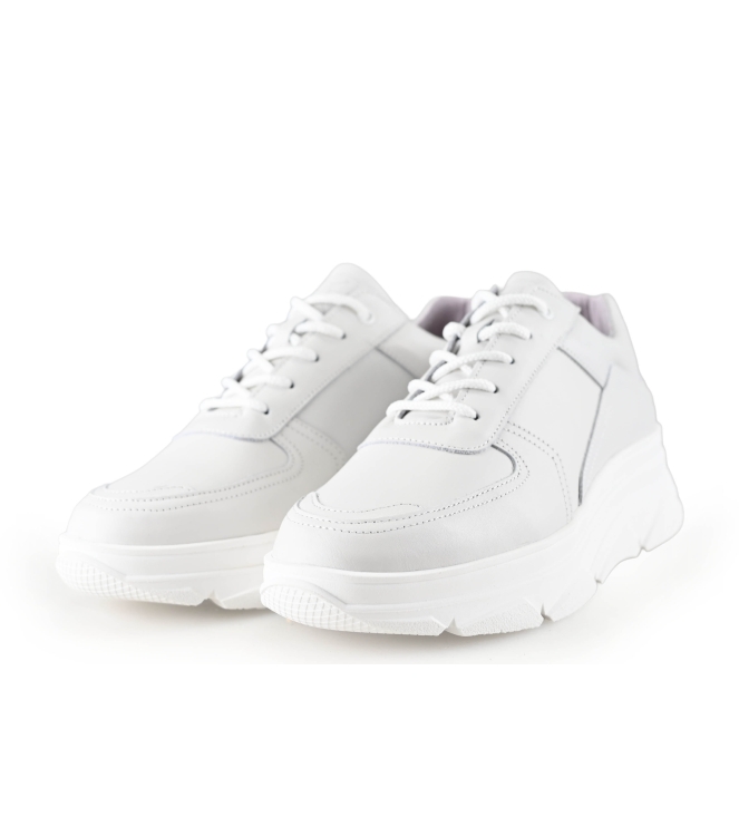 Bridge Footwear Sneaker