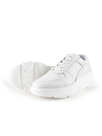 Bridge Footwear Sneaker