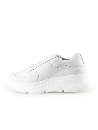 Bridge Footwear Sneaker