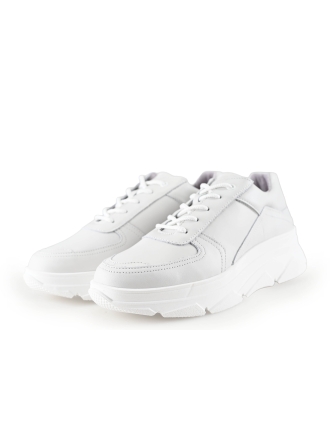 Bridge Footwear Sneaker