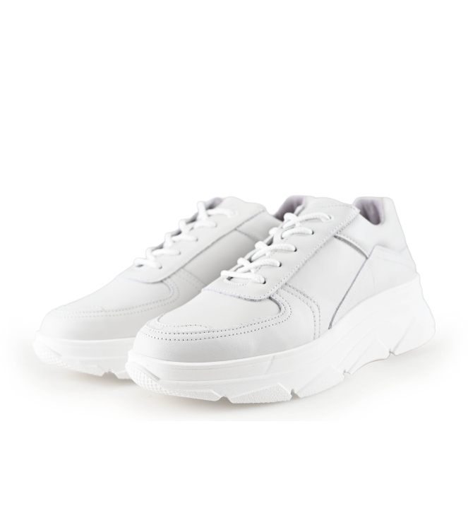 Bridge Footwear Sneaker
