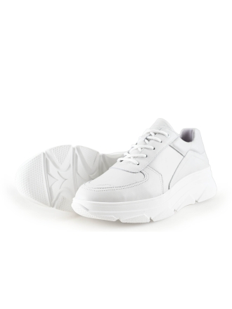 Bridge Footwear Sneaker