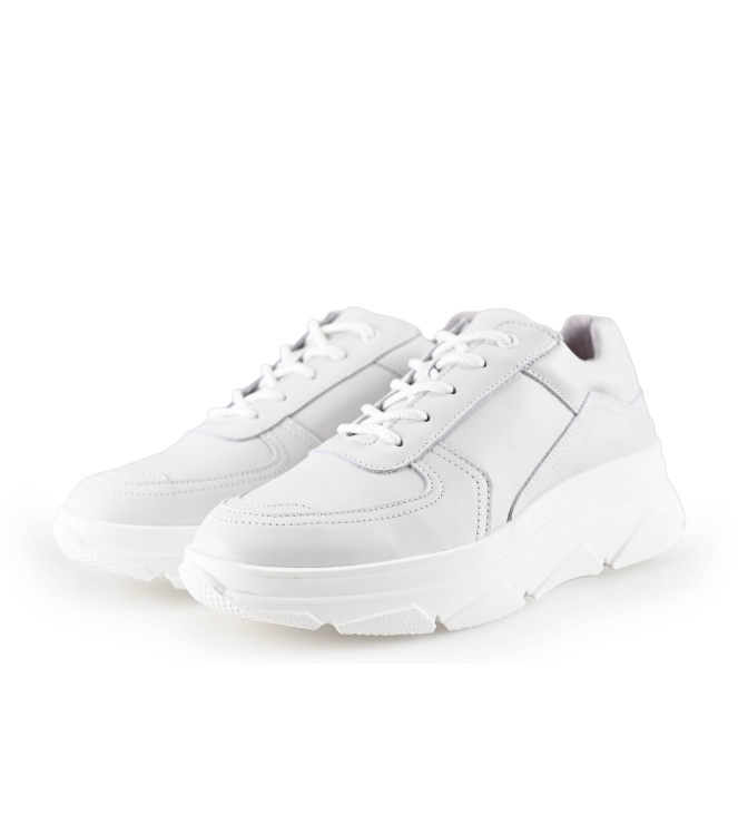 Bridge Footwear Sneaker