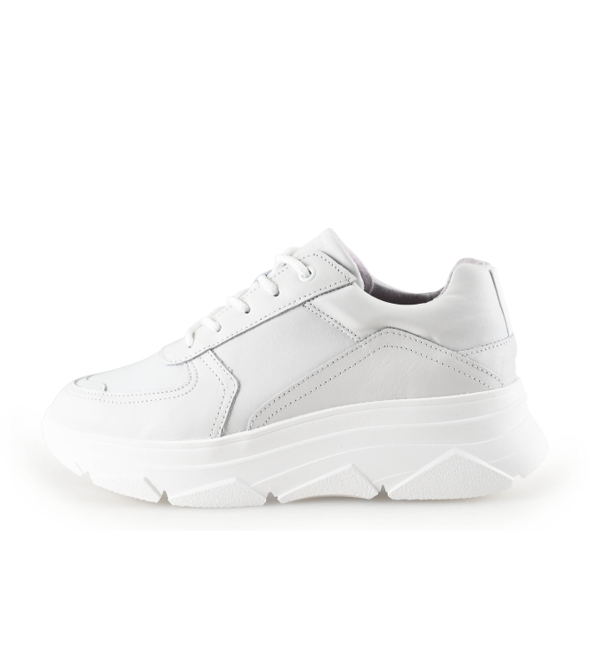 Bridge Footwear Sneaker