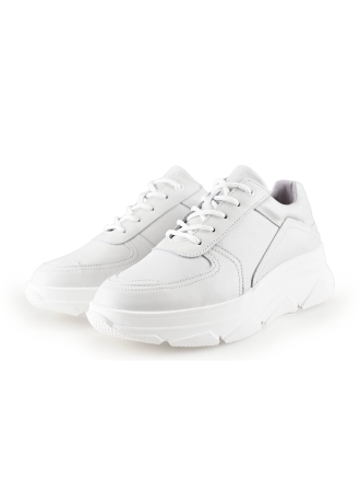 Bridge Footwear Sneaker