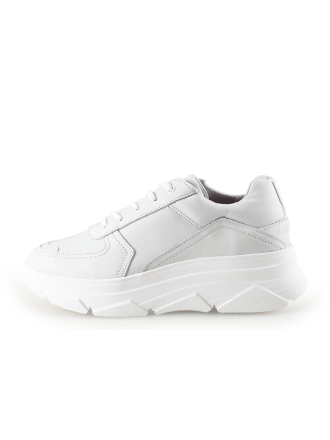 Bridge Footwear Sneaker