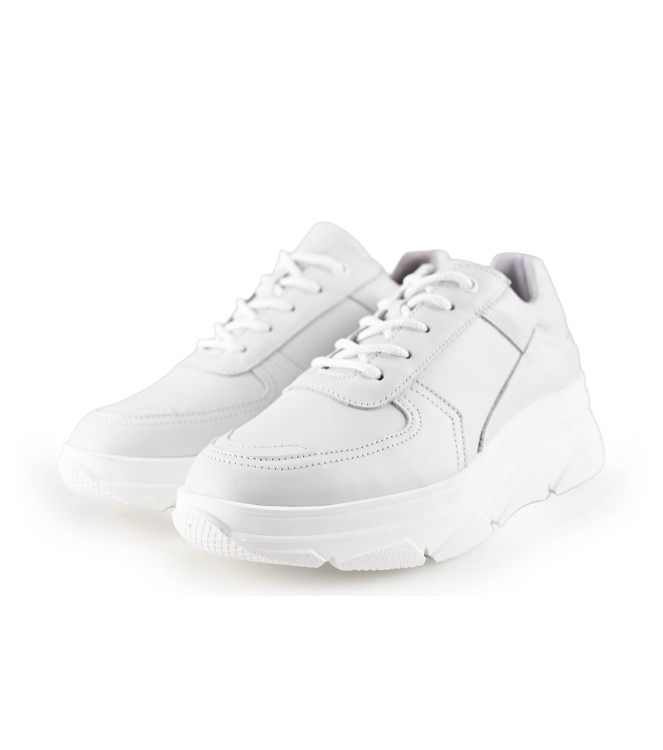 Bridge Footwear Sneaker