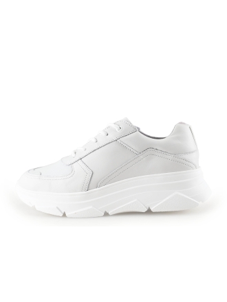 Bridge Footwear Sneaker
