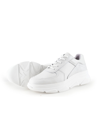 Bridge Footwear Sneaker