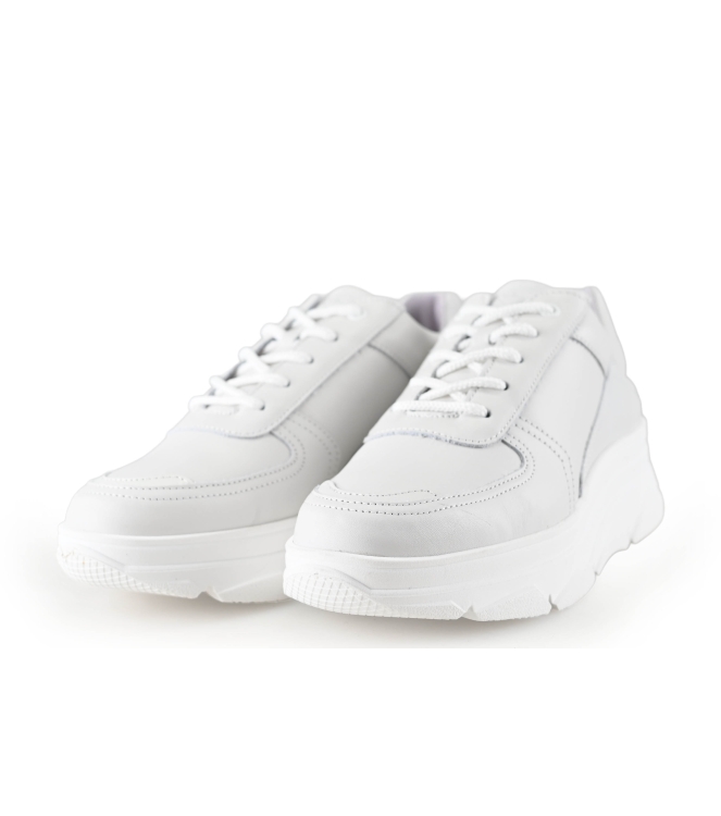 Bridge Footwear Sneaker