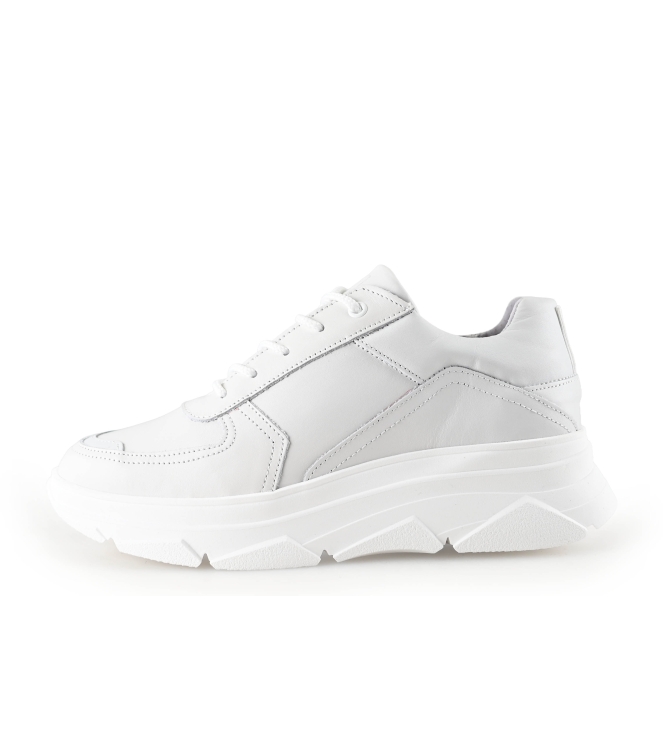 Bridge Footwear Sneaker