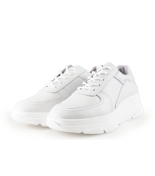 Bridge Footwear Sneaker